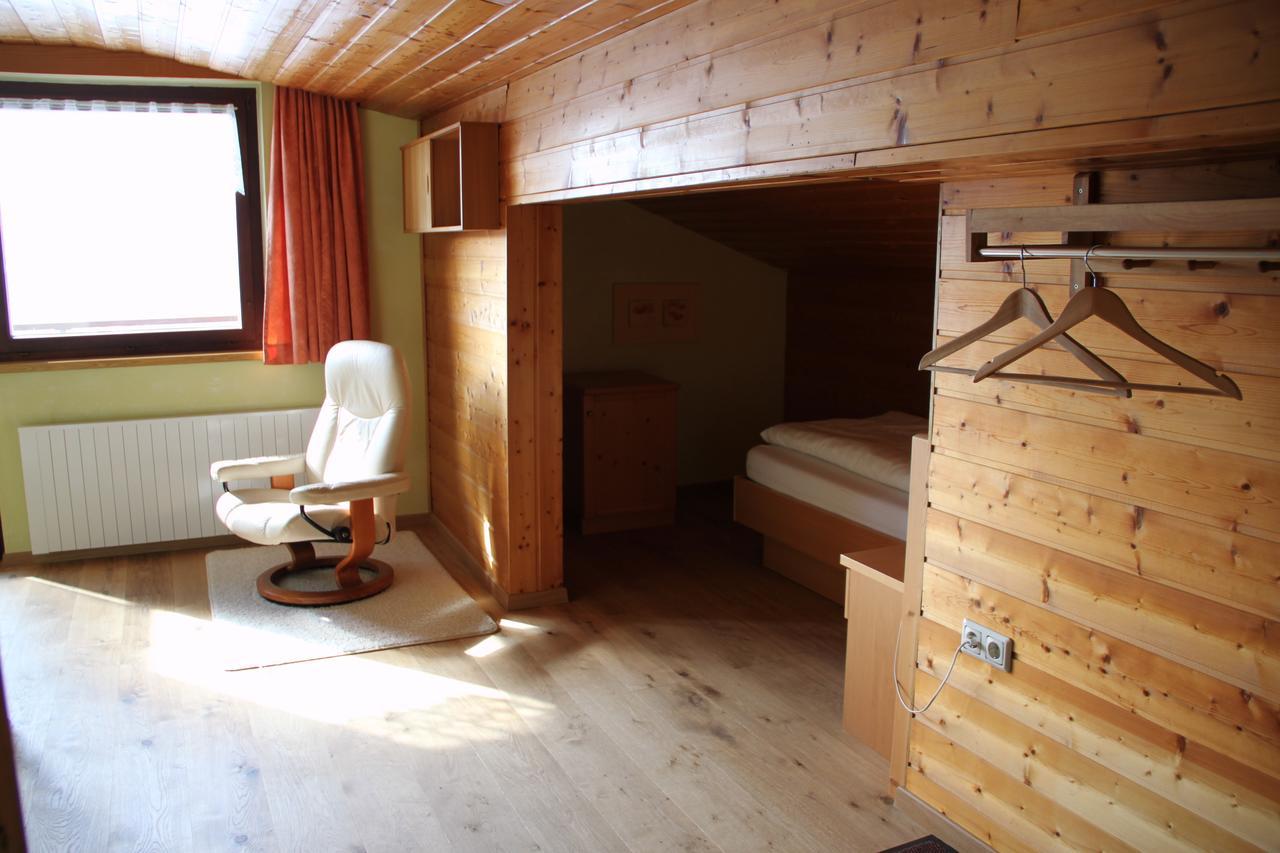 Katharinahof Ferienpension Sibratsgfäll エクステリア 写真